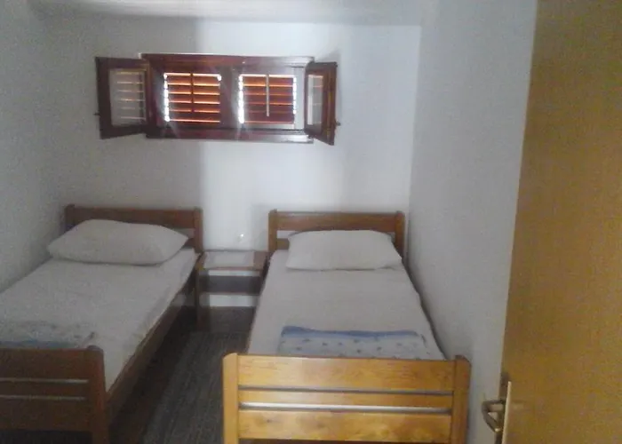 Apartment Rogic